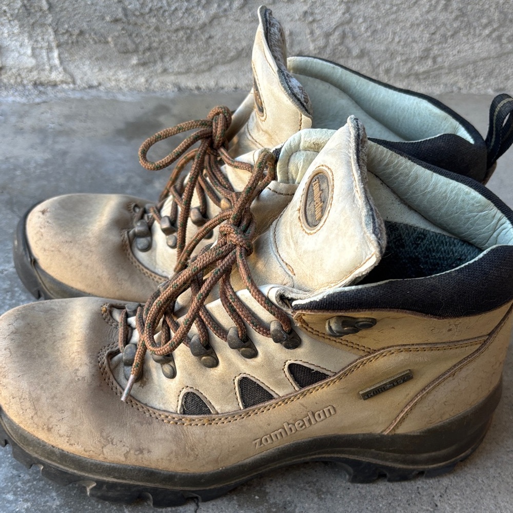 Zamberlan Gore-Tex hiking shoes
